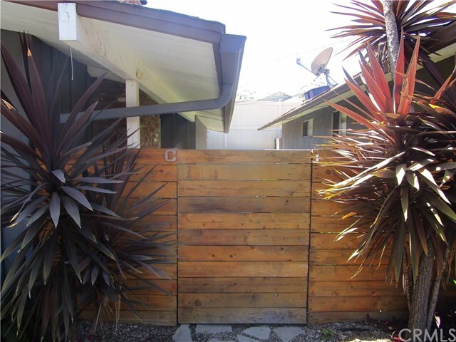 Primary Photo - 2674 Elden Ave