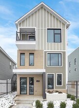 Building Photo - 368 Miller Ave