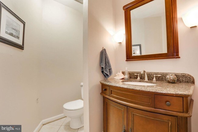 Foto del edificio - 6456 Madison Ct