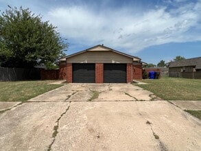 Building Photo - 121 Crawford Ct