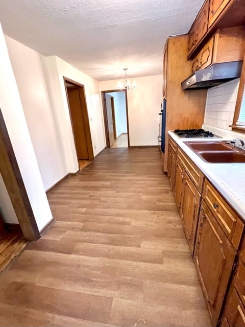 Kitchen - 2618 W Elm St