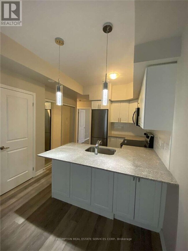 Photo du bâtiment - 28 Fieldway Rd