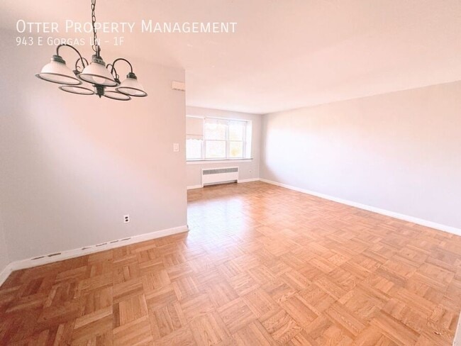Photo - 943 E Gorgas Ln Apartment