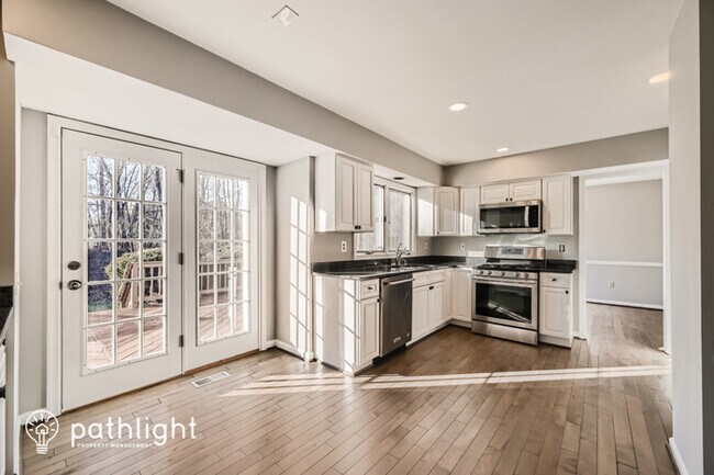 Building Photo - 9822 Bridle Brook Dr, Owings Mills, MD, 21117