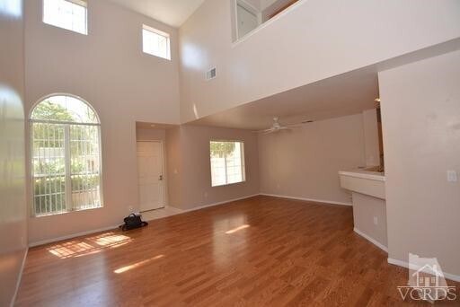 Foto del edificio - 1254 Lost Point Ln