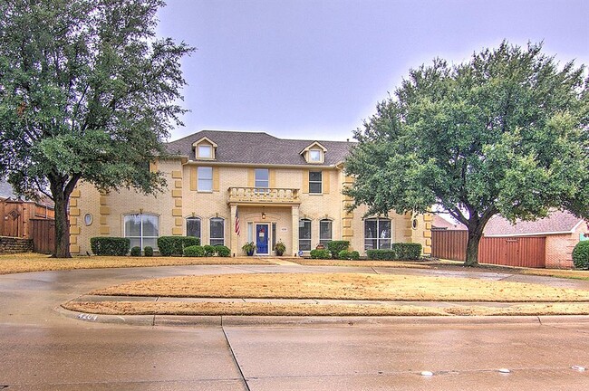 Building Photo - 4204 Lorimar Dr