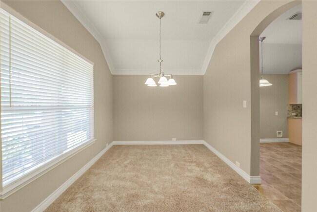 Foto del edificio - 13715 Cypresswood Crossing Blvd