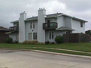 Building Photo - 1208 Koestner St