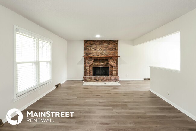 Foto del edificio - 63 Maple Dr