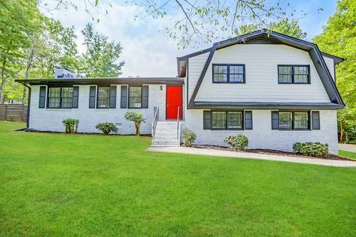 Primary Photo - 4085 Valley Wood Dr NW