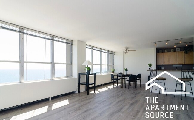 Foto del edificio - 655 W Irving Park Rd