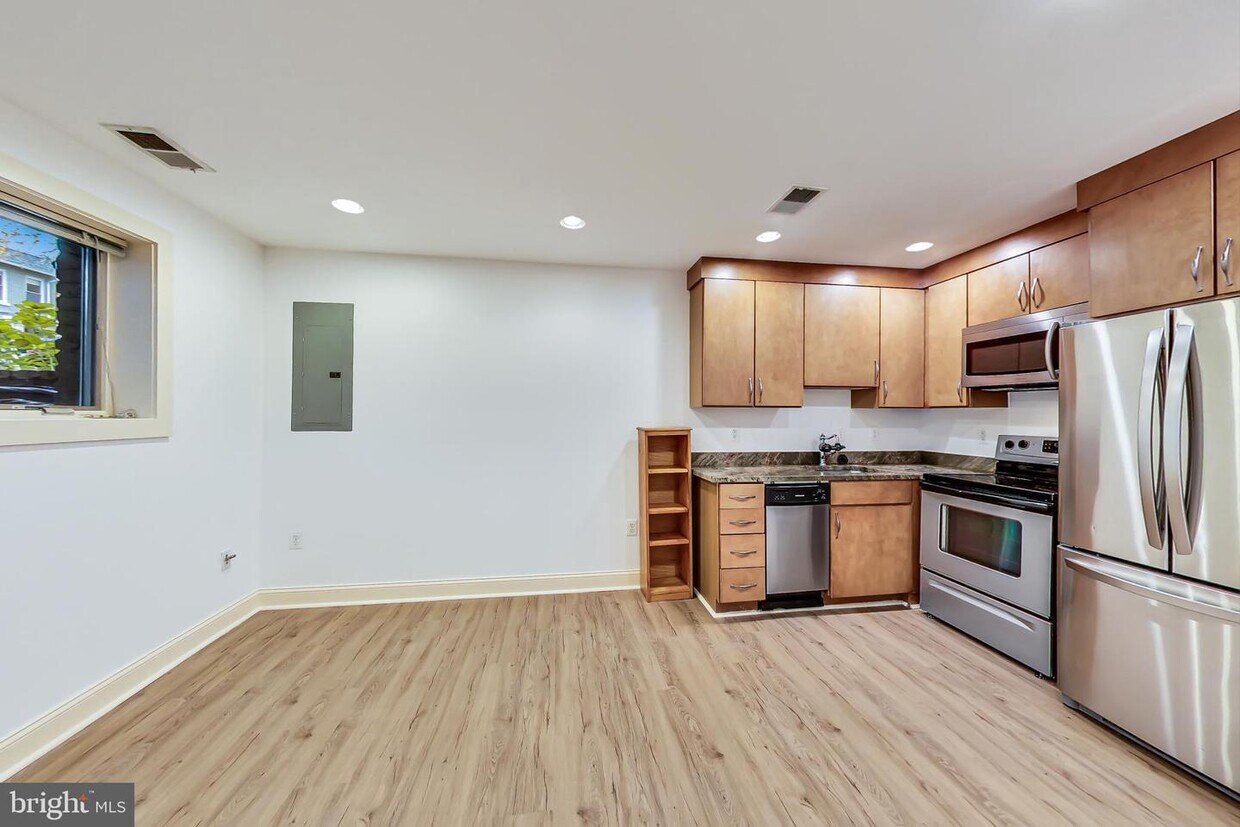 615 Orleans Pl NE, Washington, DC 20002 Townhome Rentals in