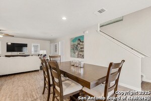 Foto del edificio - 10439 Legacy Hl