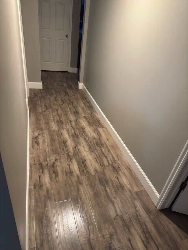 Pasillo - 8379 Sycamore Tree Cove