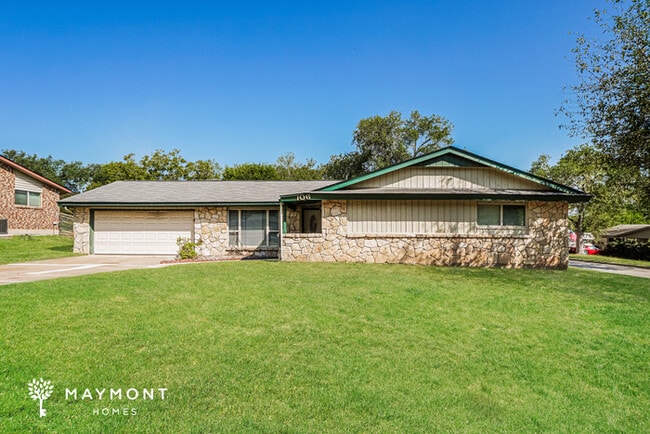 Building Photo - 106 Furlong