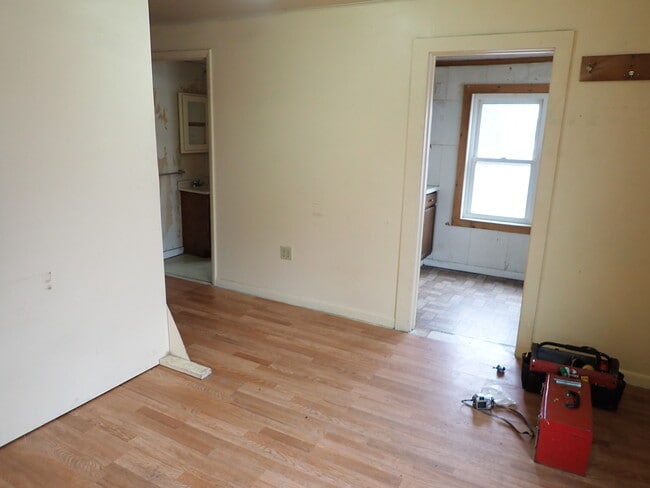 Building Photo - 105 S Catherine St