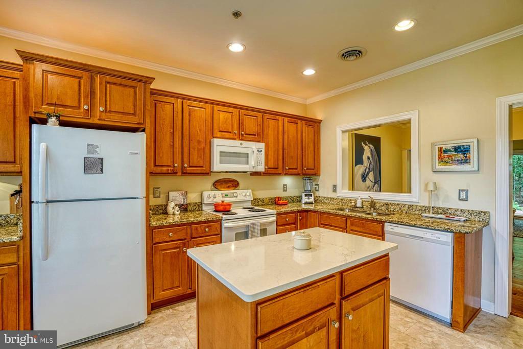Foto principal - 28463 Pinehurst Cir