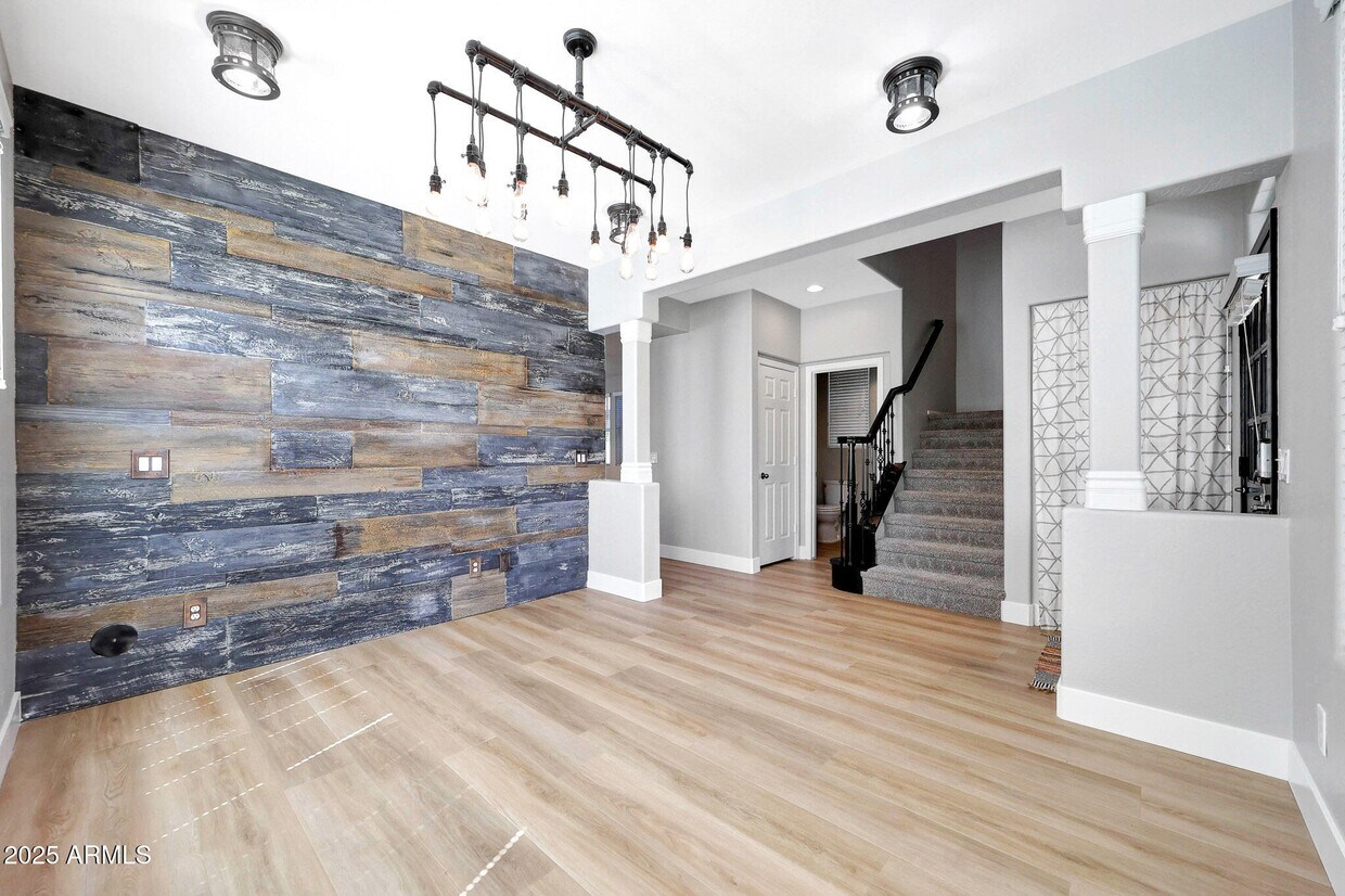 Foto principal - 21134 W Green St