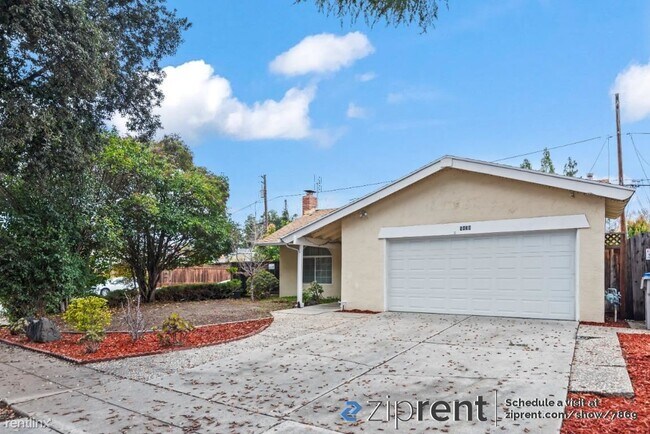 Foto del edificio - 3 br, 2 bath House - 5838 Cohasset Way, Sa...
