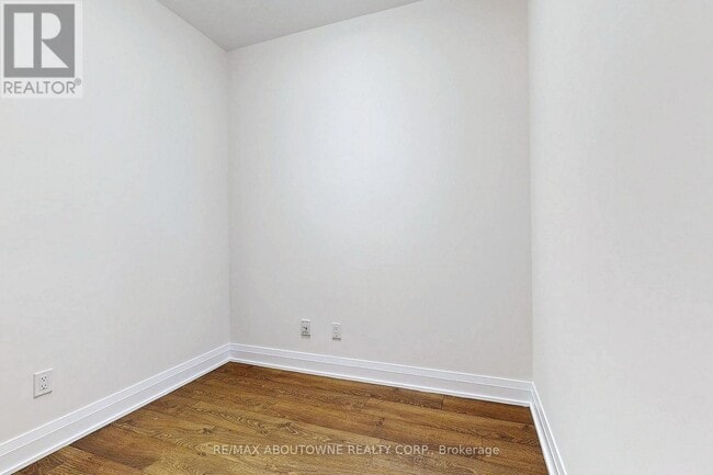 Building Photo - 55 Speers Rd
