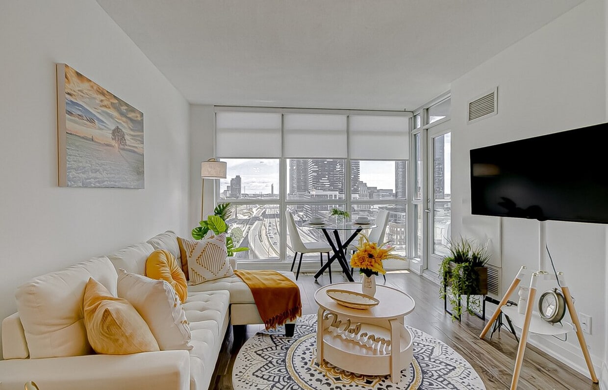 Photo principale - 18 Yonge St