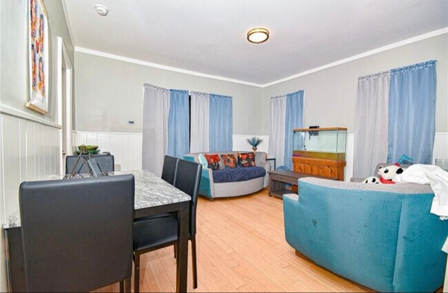 Foto del edificio - 390 Weeden St