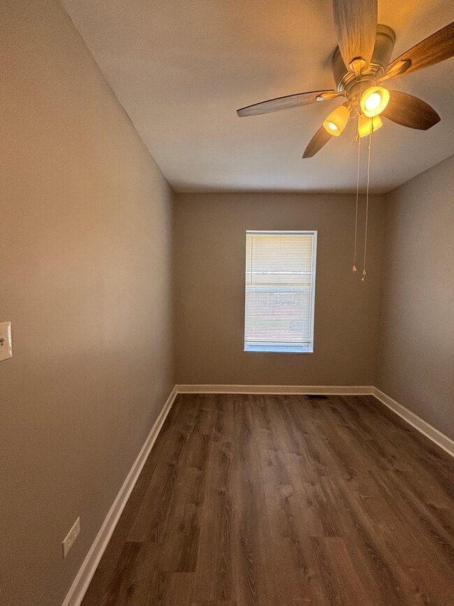 Photo - 3357 W 63rd Pl Apartment