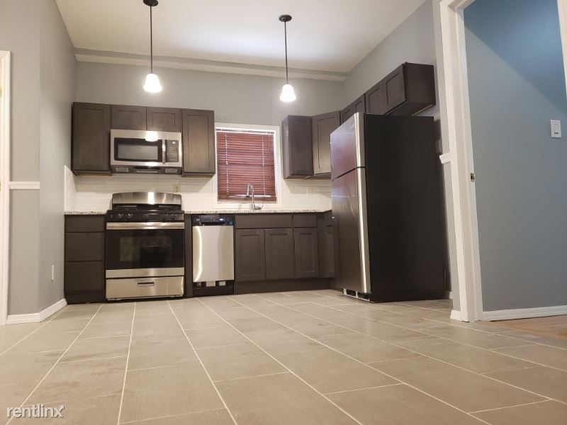 Foto principal - 218 68th St