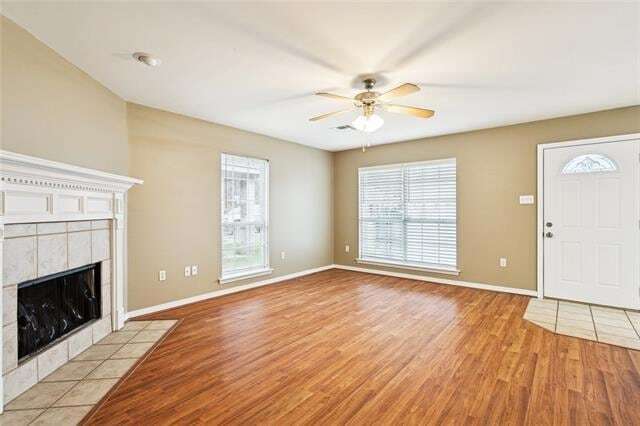 Building Photo - 104 Poe St