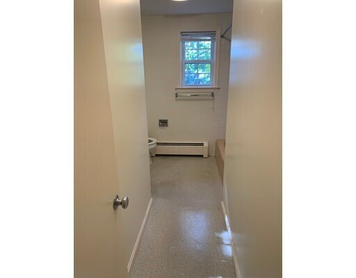 Foto del edificio - 2 Powder House Ln