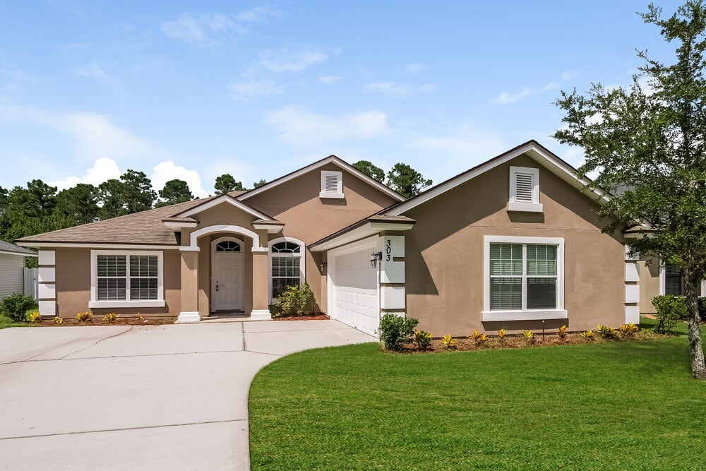 Foto principal - 303 Sanwick Dr