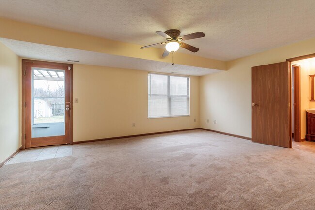 Building Photo - 2894 Princeville Dr