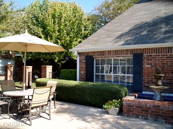 Building Photo - 615 E Wonsley Dr