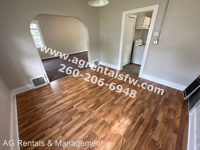 Building Photo - 3 br, 1 bath House - 2051 Thompson Ave