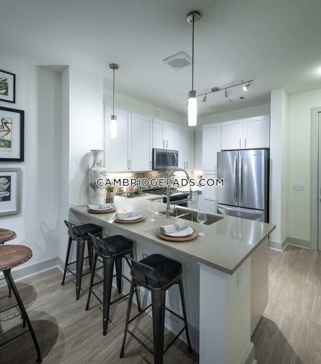 Foto del edificio - 80 Cambridgepark Dr.