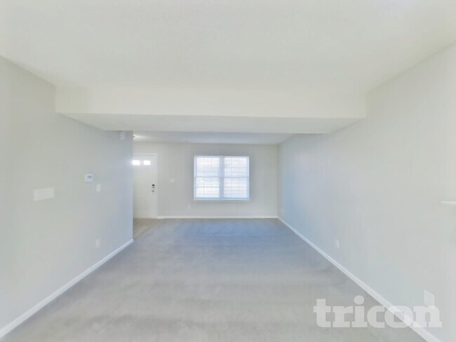 Foto del edificio - 9825 Rhodes Ln