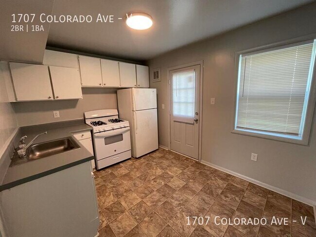 Foto del edificio - 1707 Colorado Ave