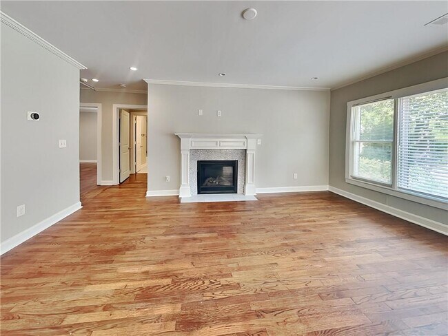 Foto del edificio - 967 Lindbergh Drive NE