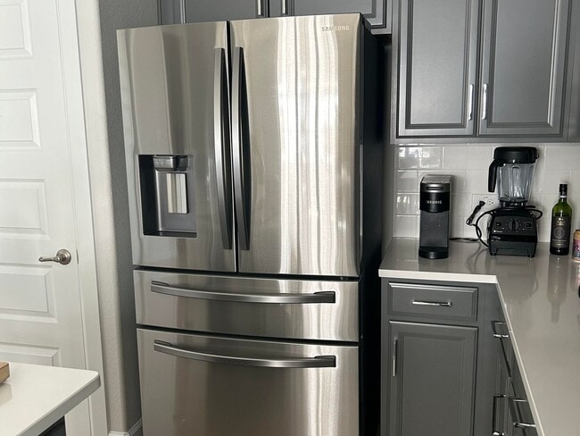 Building Photo - 4420 Murphy Ln