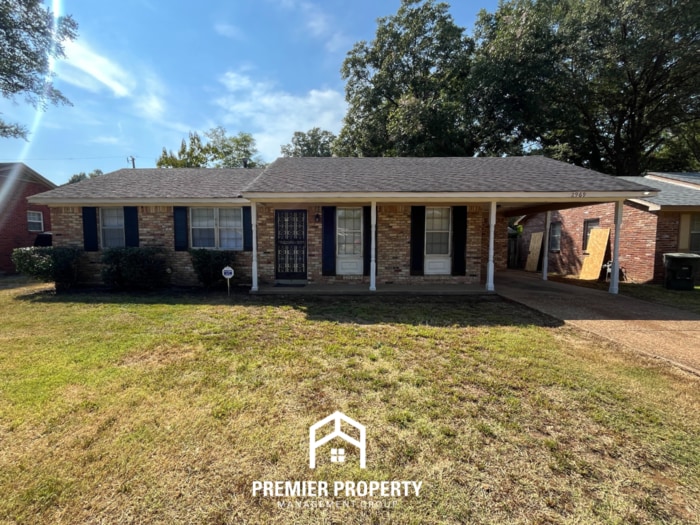 Photo - 2969 Danville Road, Memphis, TN 38118 - Charming 3-Bedroom Rental Home with Spacious Backyard