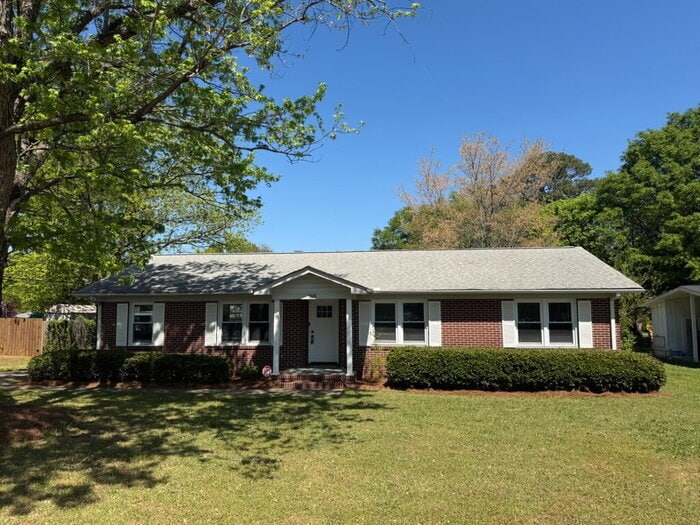 Photo - "Charming 3-Bedroom Oasis with 2 Full Baths at 304 Pine Knoll Drive, Greenville!"