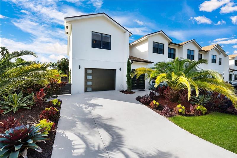 Foto principal - 802 SW 29th St
