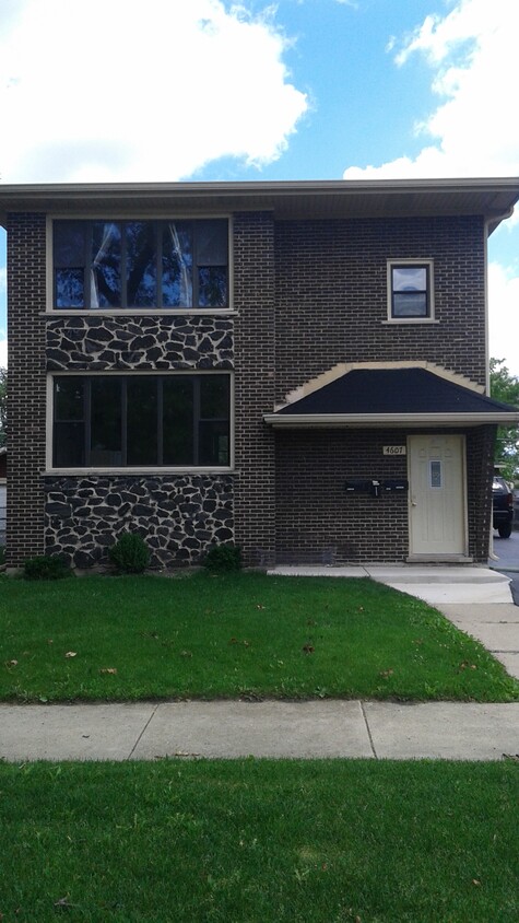 Foto principal - 4607 Pulaski Ave