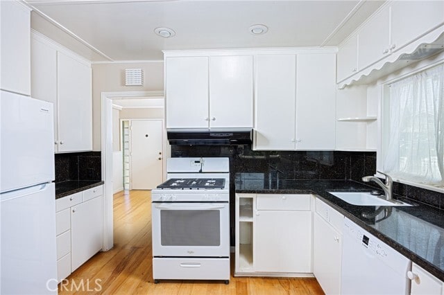 Building Photo - 415 Cress St