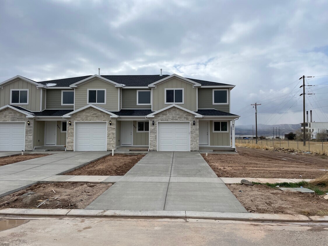 917 N 100 W, Nephi, UT 84648 Townhouse for Rent in Nephi, UT
