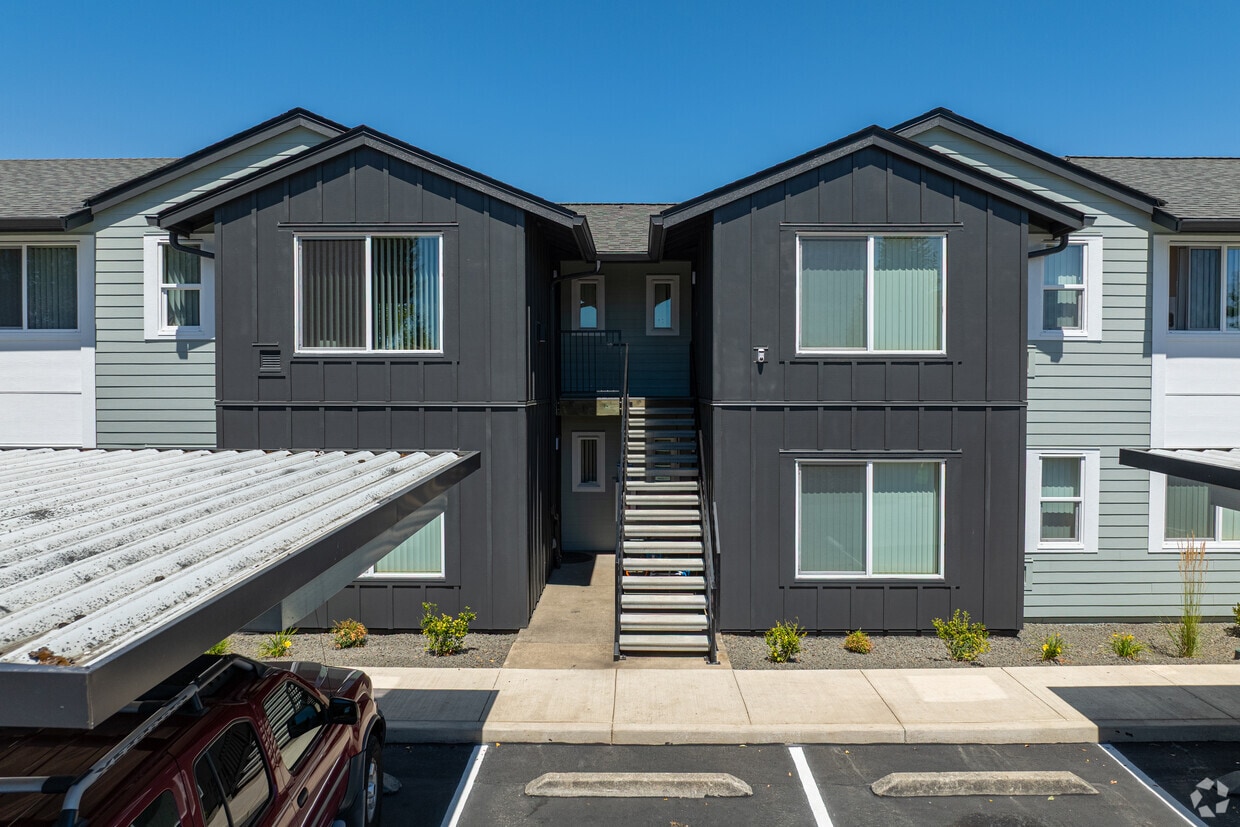 Primary Photo - Cornelius Village Apartments
