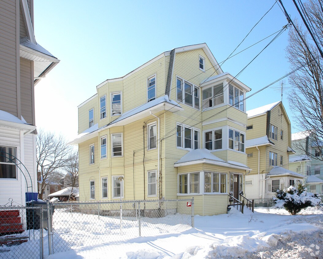 7375 Flatbush Ave, Hartford, CT 06106 7375 Flatbush Ave Hartford, CT