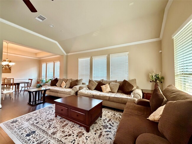 Foto del edificio - 5102 Ava Meadows Ln