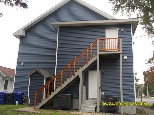 Foto del edificio - 401-403-403 W 4th St