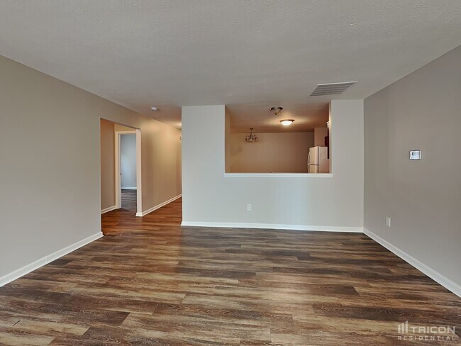 Building Photo - 10707 Tedder Lake Drive Indianapolis IN